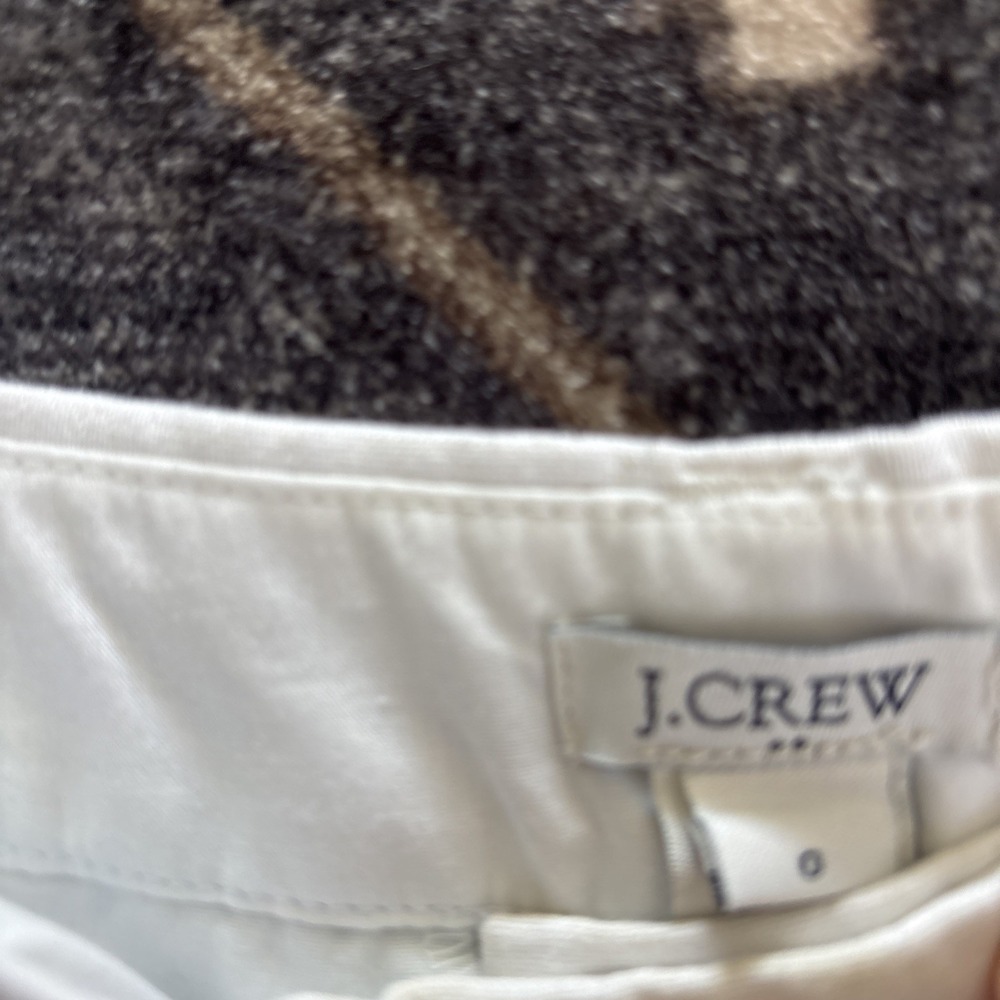 J Crew Linen Blend White Scallop Hem Shorts Size 0 - Picture 2 of 4